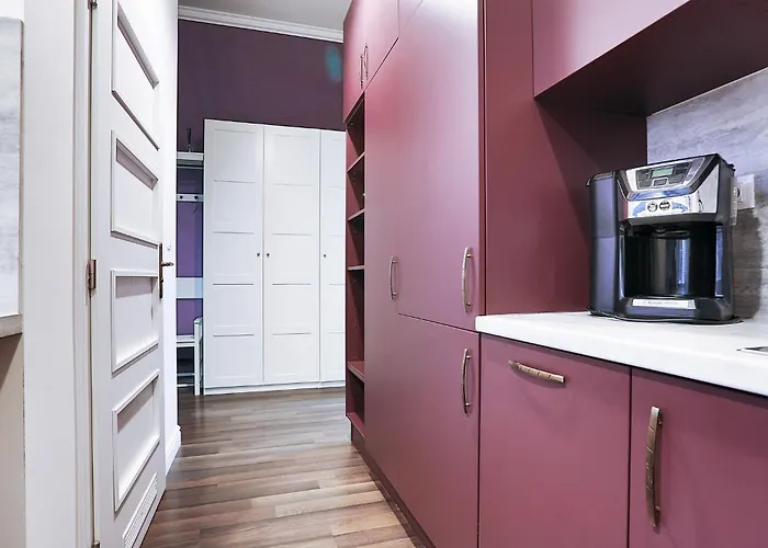 Appartement Two-bedroom Haven In The Old Town *