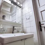 Two-bedroom Haven In The Old Town * 布拉格