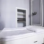 Two-bedroom Haven In The Old Town * 布拉格